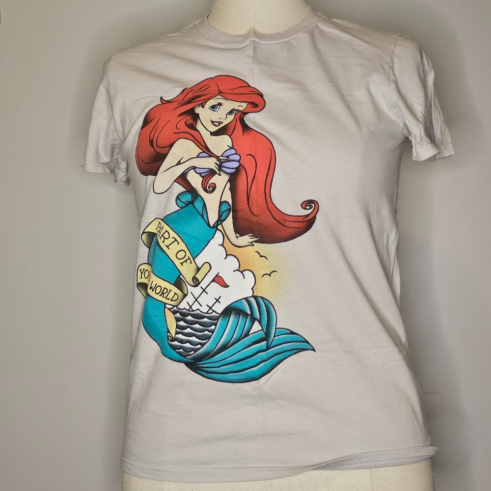Old school style tattoo Little Mermaid graphic t shirt